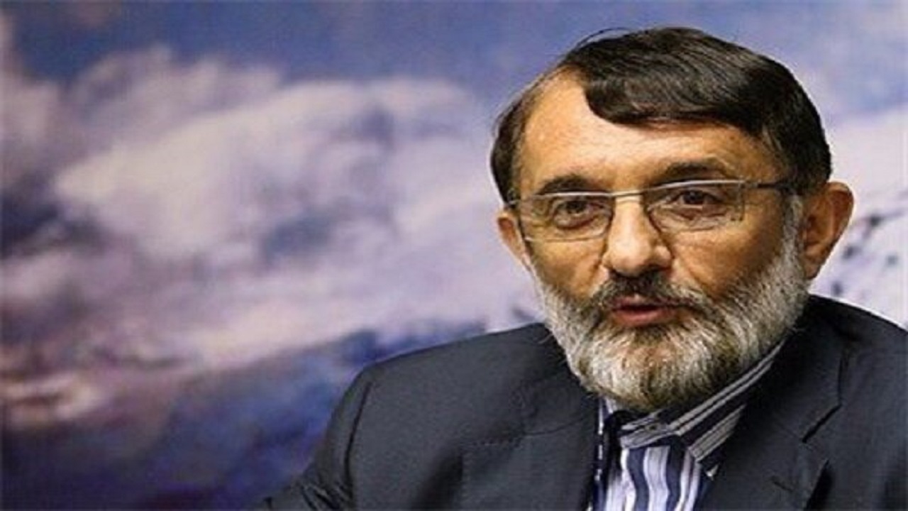 دانشگاه‌ها باید به اتاق فکر توسعه کشور تبدیل شوند