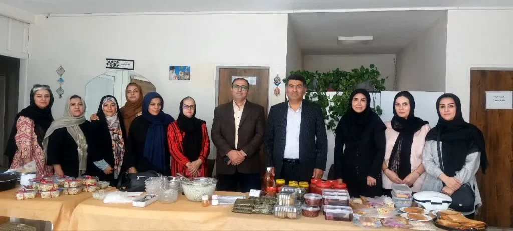 برپایی جشنواره غذا و صنایع دستی در مرکز کارآفرینی پردیس