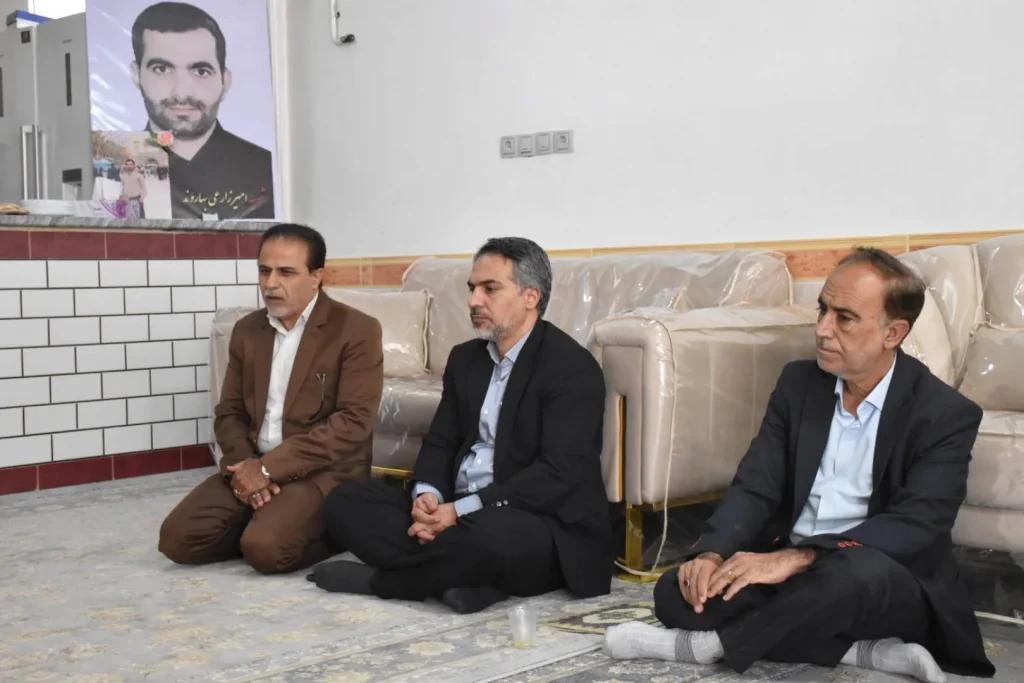 حرکت در مسیر شهدا رسالت همه ماست