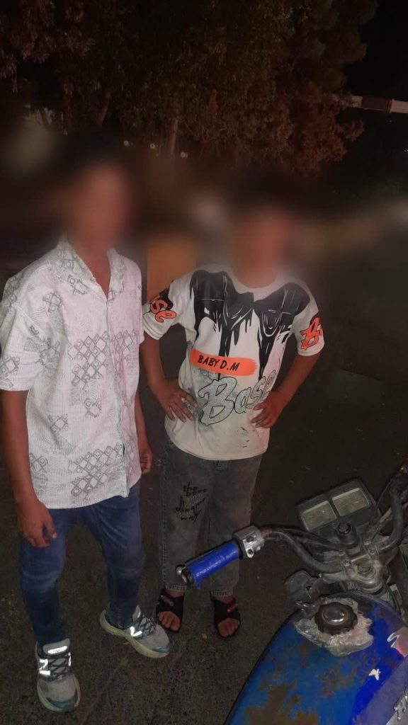 سفر ۱۰۰ کیلومتری ۲ نوجوان ۱۳ ساله با موتورسیکلت بدون چراغ از تهران تا قم