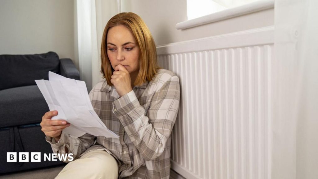Household energy bills to hit three-year high as Ofgem announces 4% rise from October