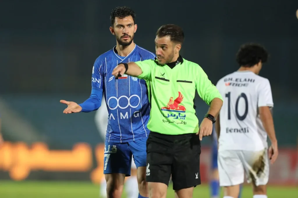 کوپال ناظمی به‌عنوان داور دیدار استقلال و پرسپولیس انتخاب شد