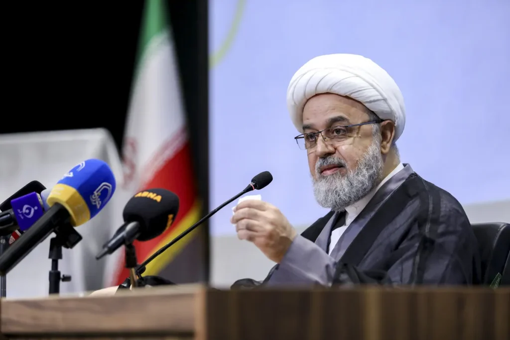 عمق شناخت تاریخی، پیش‌بینی‌های راهبردی امام شهید را ممکن کرد