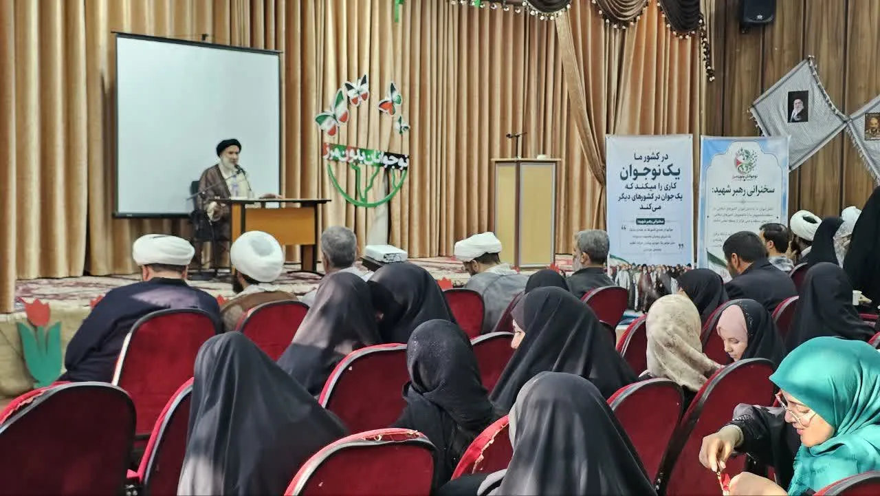 استکبار جهانی ملت‌های مسلمان را ضعیف می‌خواهد