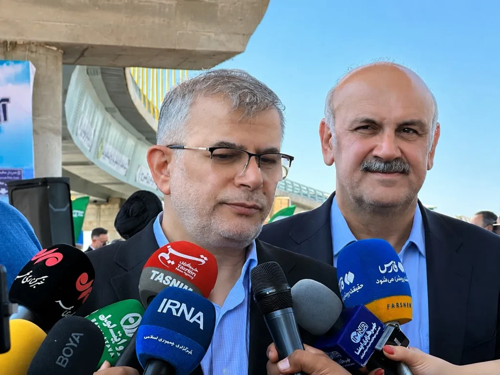 آزادراه شهید سلیمانی با همدلی و کار شبانه‌روزی به بهره‌برداری رسید