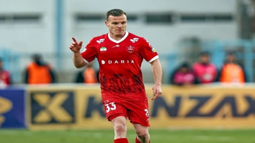 خلیلی: دنیل گرا با نامه کتبی اوسمار به پرسپولیس آمد