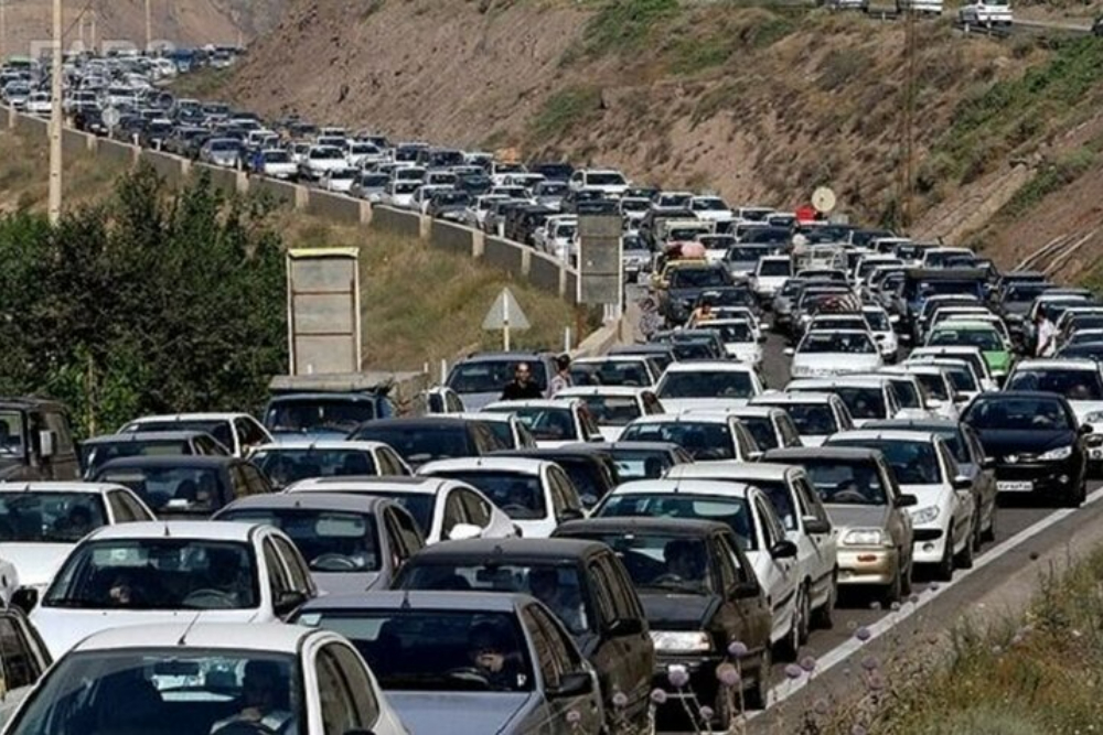 آخرین وضعیت ترافیک کندوان؛ انسداد مسیر شمال به جنوب از ساعت 17