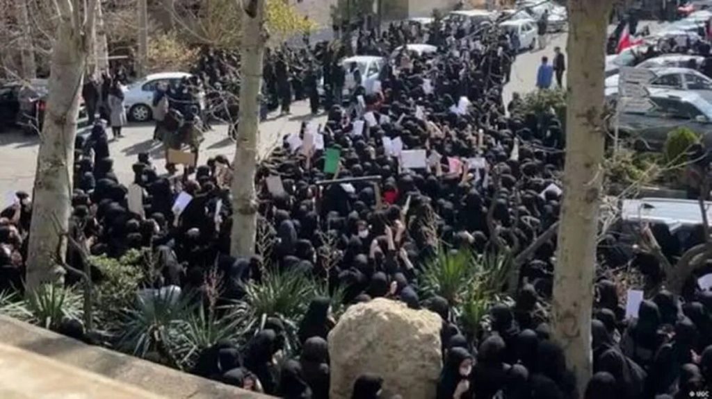 تایید حکم اخراج ۶ دانشجوی «شریف»