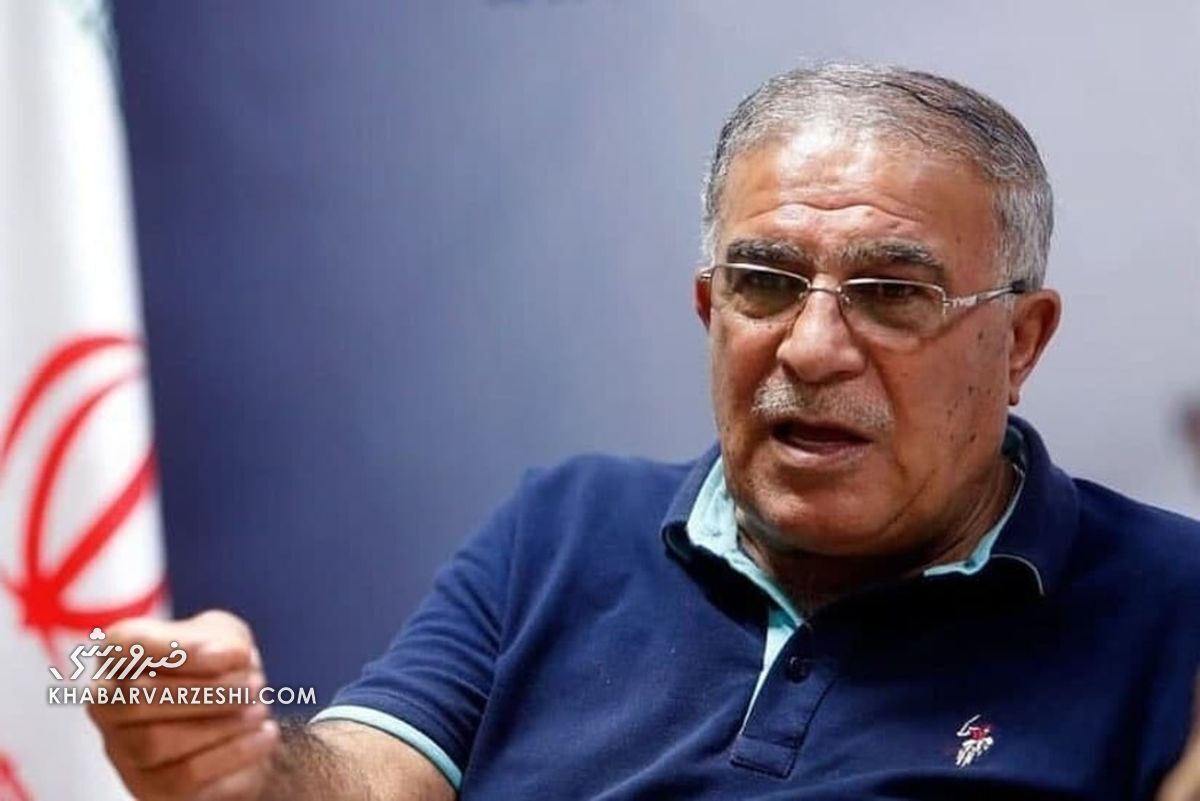 خبرورزشی‌گردی| مدیران استقلال به حرفم گوش کنند و این بازیکن را همین امروز بیندازند بیرون/ قایدی مراقب باشد لایی بزند زانویش را می‌دهند دستش!