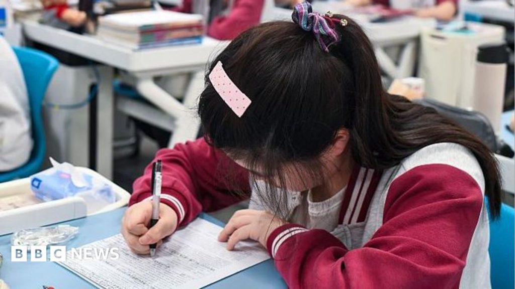 Chinese teens are turning to mind-numbing drugs to 'run away from reality'