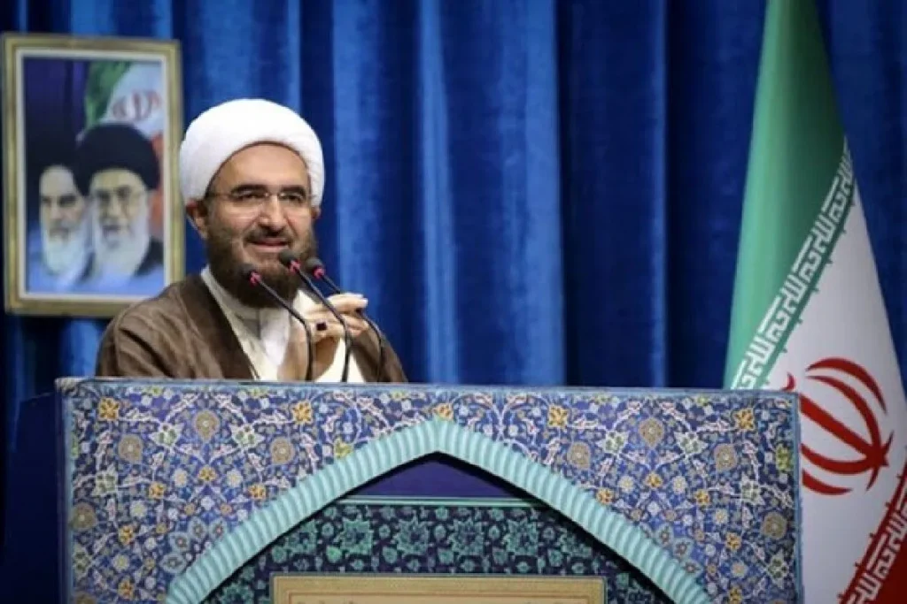 جنگ علیه حجاب از رضاشاه آغاز شد و در دوره پهلوی ادامه یافت | ترویج هرزگی و بی‌حیایی، راه میانبر برای تضعیف خانواده است