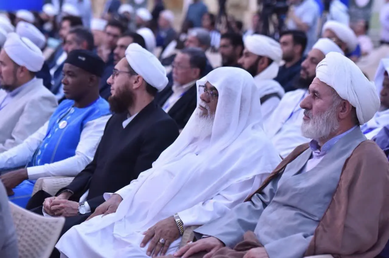 مقاومت اقتصادی، نظامی و وحدت داخلی در برابر دشمن