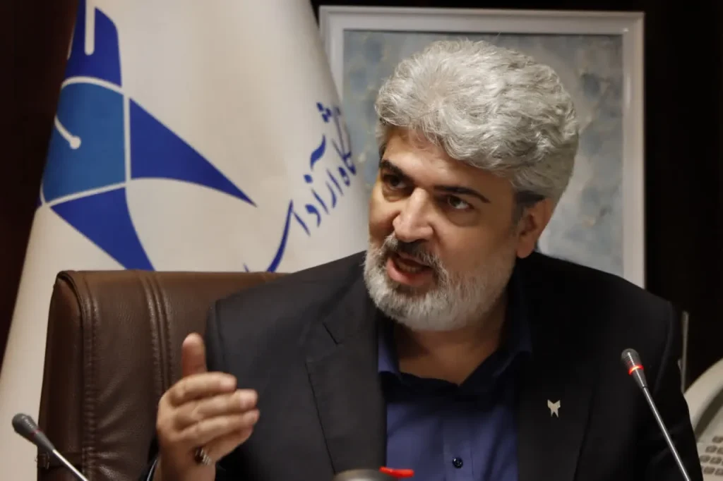 اعطای تسهیلات ویژه به تمام کارکنان و اعضای هیات علمی دانشگاه آزاد اسلامی