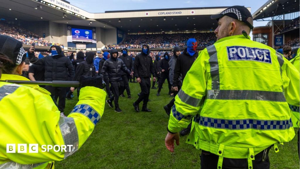 Celtic & Rangers to play Scottish Cup ties behind closed doors after fan disorder