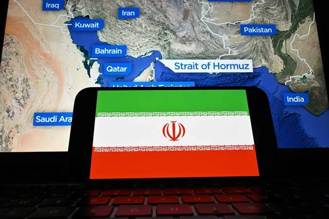 روایت وارونه جروزالم‌پست از تنگه هرمز و ایران