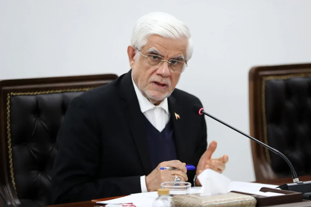 عارف: بعد از انقلاب به بازار و دانشگاه اطمینان داشتیم، اما در یک مورد نگران بودیم