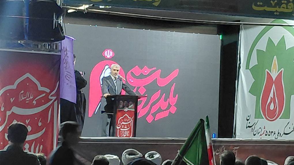 برنامه‌ریزی برای ثبت حماسه مقاومت ملت ایران در کتب درسی