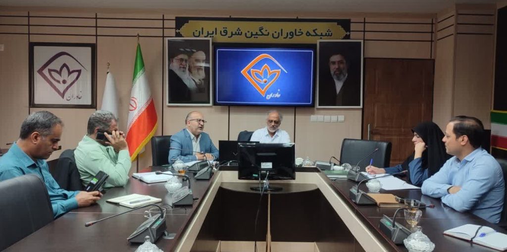تبیین ارزش‌های هویتی و فرهنگ عفیفانه در شبکه خاوران خراسان جنوبی با هم‌افزایی نهاد‌های تربیتی