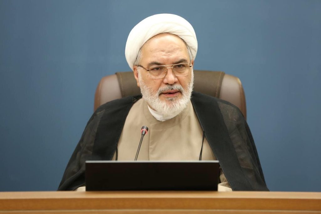 شعر محتشم کاشانی از مرزهای ایران عبور کرد