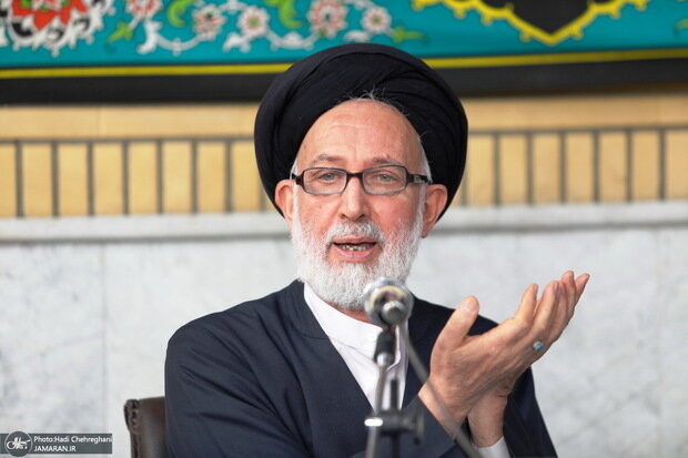 ایازی: تفاوت در روش امام حسن(ع) و امام حسین(ع)، ناشی از تفاوت در شرایط بود، نه تفاوت در هدف/ امام حسین(ع) با وضعیتی روبه‌رو شد که قدرت انتخابی نداشت
