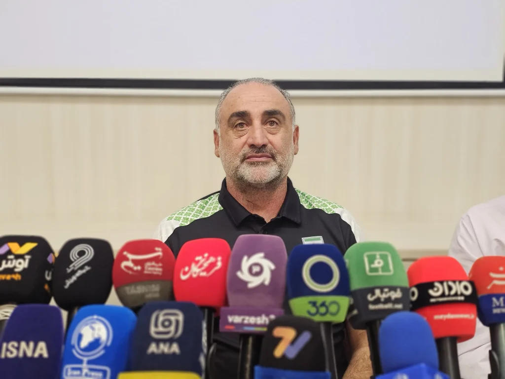 عبدی: خودزنی می‌کنیم؛ سازمان لیگ تیم امید را مقابل باشگاه‌ها قرار داد/ با ۵ نفر نهایتاً می‌توانیم گرگم به هوا بازی کنیم