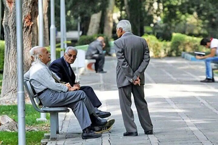 آغاز واریز معوقات حقوق فروردین ماه بازنشستگان از امشب