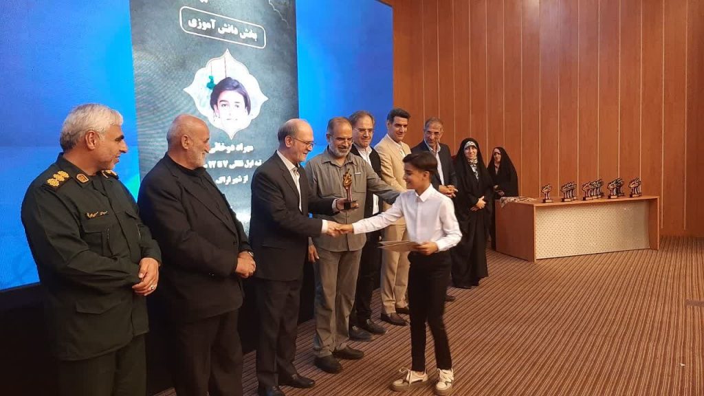 پرونده نهمین اشکواره سراسری حسینی با تجلیل از برترین‌ها در آمل بسته شد