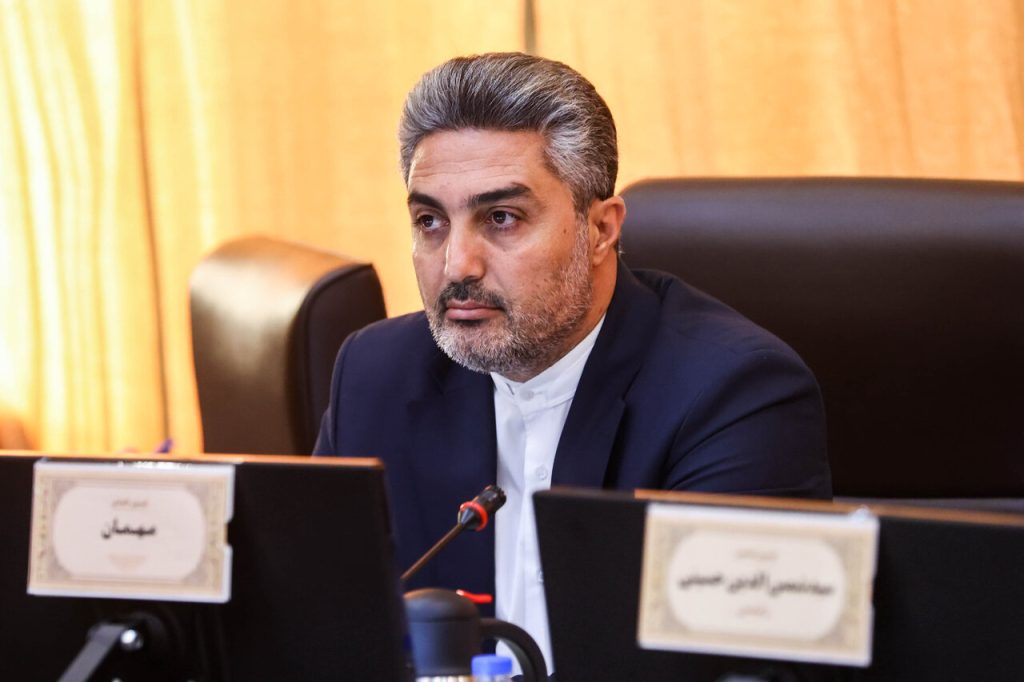 جمع‌آوری دلالان ارزی؛ گامی ضروری برای مهار نوسانات بازار