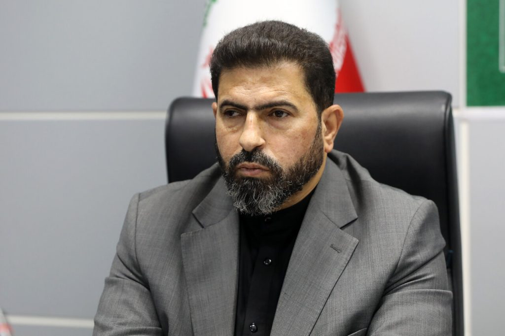 دولت باید بازار ارز را سامان دهد