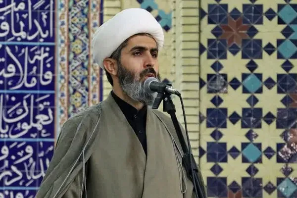مسئولین با همدلی و وحدت معیشت مردم را بهبود بدهند