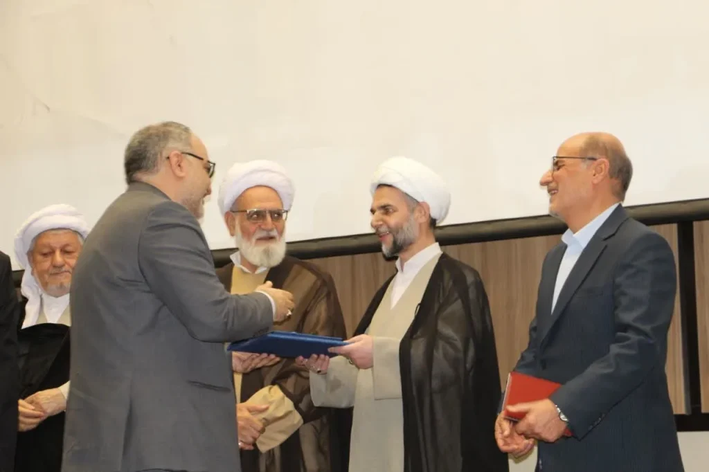 معاون اول قوه قضاییه: کرامت مردم باید در صدر توجهات دستگاه قضایی قرار گیرد/ حجت‌الاسلام والمسلمین امیرخانی رئیس‌کل جدید دادگستری استان کرمانشاه شد