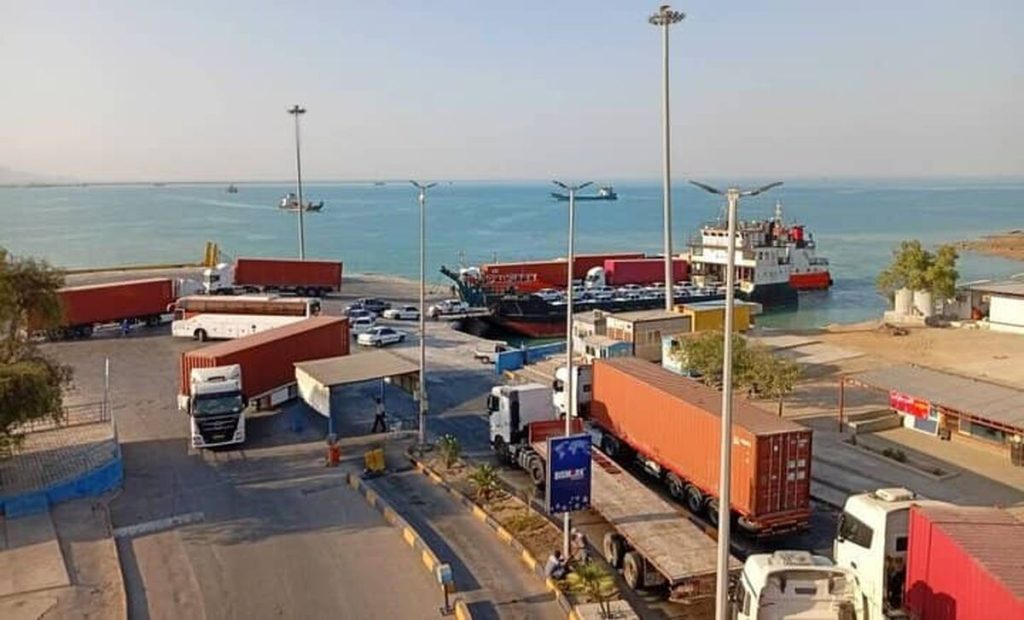 لزوم شفافیت فرآیندهای تجاری و تسهیل فعالیت اقتصادی در مناطق آزاد