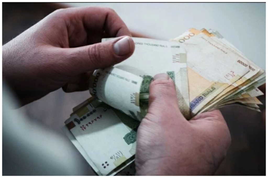 دولت با تشکیل جلسه کمیته بازنگری مزد 1405 موافقت کرد