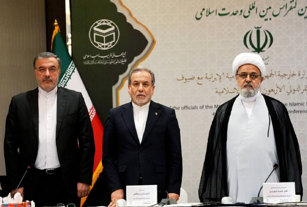عراقچی: ایران در برابر نقض آتش‌بس کوتاه نمی‌آید
