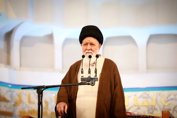 علم‌الهدی: بی‌تفاوتی نسبت به بی‌بندوباری‌ و لاابالی‌گری‌ خواسته آمریکاست/ می‌خواهند با فشار اقتصادی ‌و ایجاد اغتشاش، اختلافات داخلی را بالا ببرند