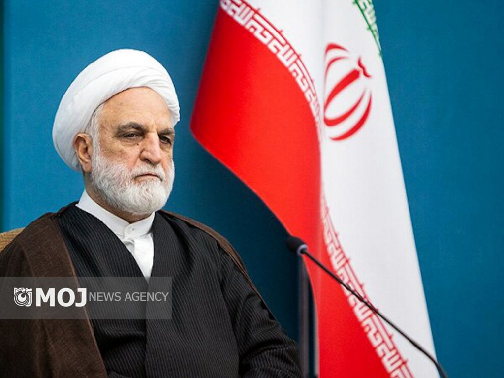 وحدت ملی راه عبور از گردنه‌هاست