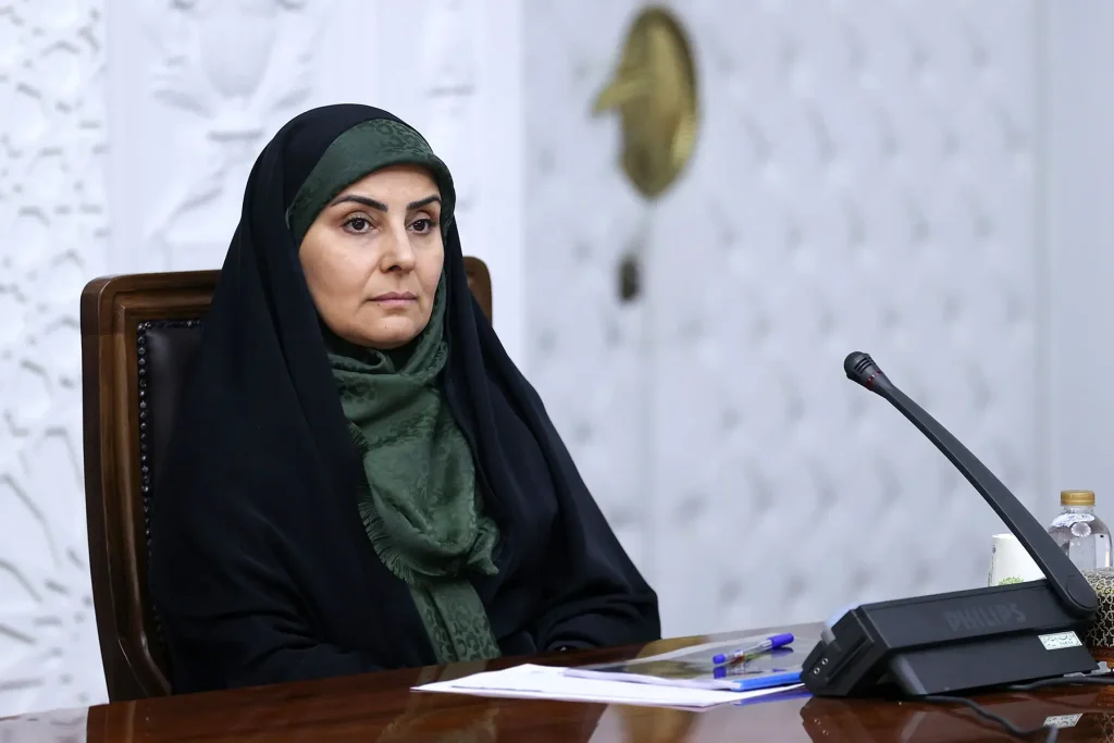 وزیر راه: تداوم خدمات‌رسانی در حوزه حمل و نقل حتی با وجود آسیب دیدن زیرساخت‌ها ادامه دارد