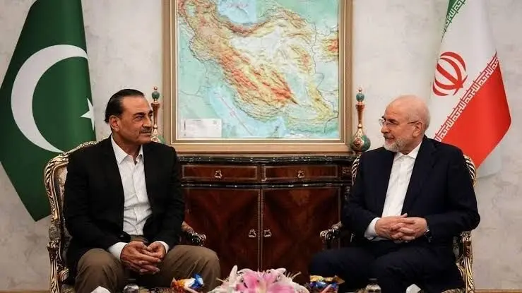 شروط اعلامی ایران برای بازگشایی تنگه هرمز به عاصم منیر