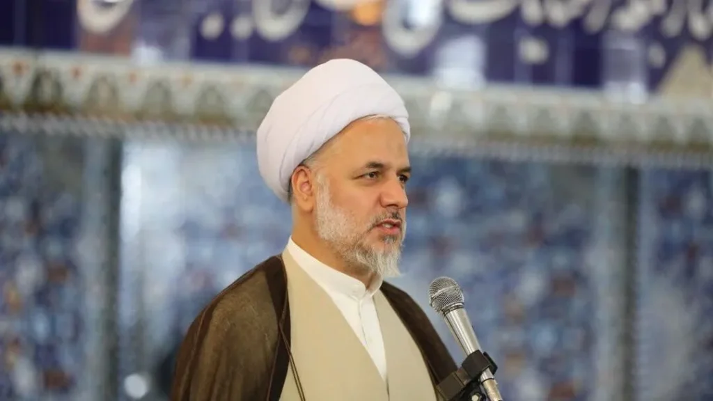 خطیب جمعه ساوه: اختلافات سیاسی نباید به نزاع اجتماعی تبدیل شود