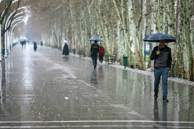 رگبار و رعدوبرق در ۱۱ استان