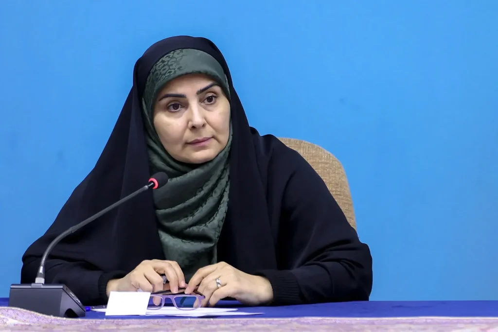 وزیر راه: پرواز‌ها بدلیل وجود مشکلات امنیتی انجام نمی‌شود / در حوزه هوایی با توجه به اینکه رادارها مشکل پیدا کردند، تعداد پرواز‌ها از ۳۰ فروند در ساعت به ۱۰ فروند کاهش یافته