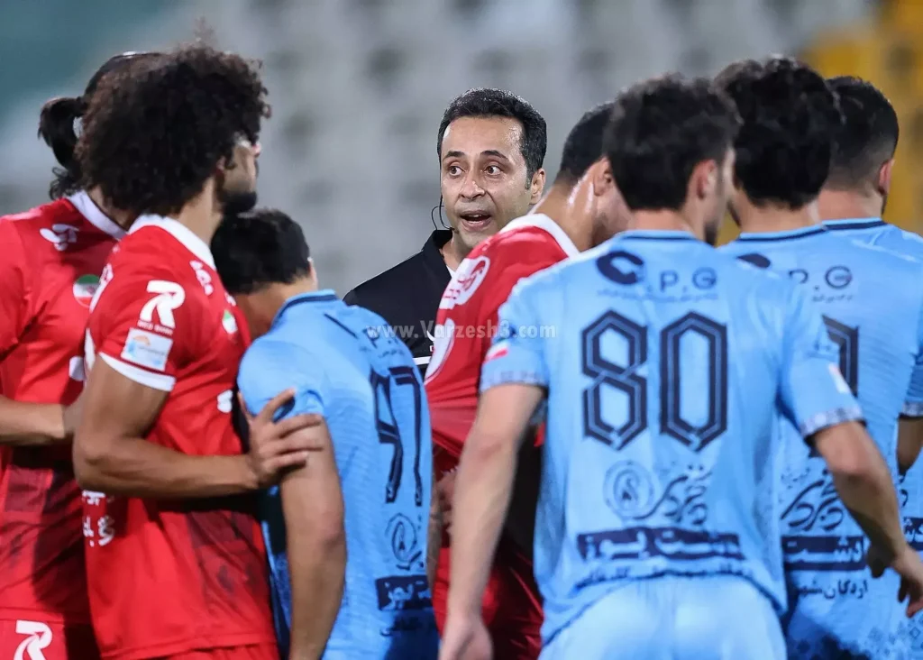 پرسپولیس و استقلال بدون محروم در دربی؛/ اسامی محرومان هفته پنجم لیگ برتر