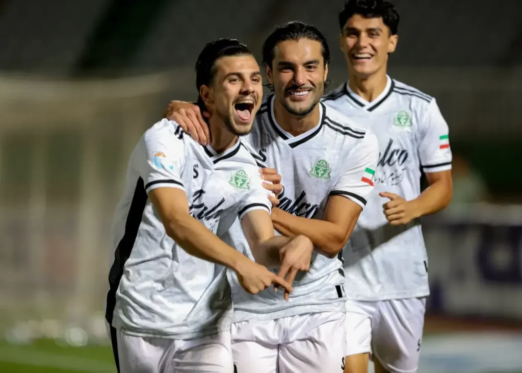 جوان ایرالکو نقش اول هر دو گل؛/ پدیده پیروز مثل خرگوش رفت و گل زد!
