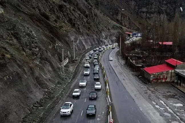جاده چالوس و آزادراه تهران - شمال یک‌طرفه شد