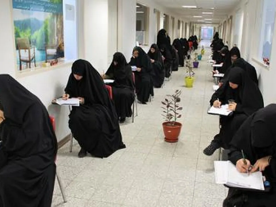 برگزاری آزمون پذیرش حوزه علمیه خواهران در ۱۱ شهریور