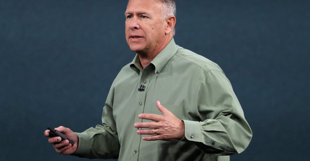 Phil Schiller is leaving his biggest jobs at Apple