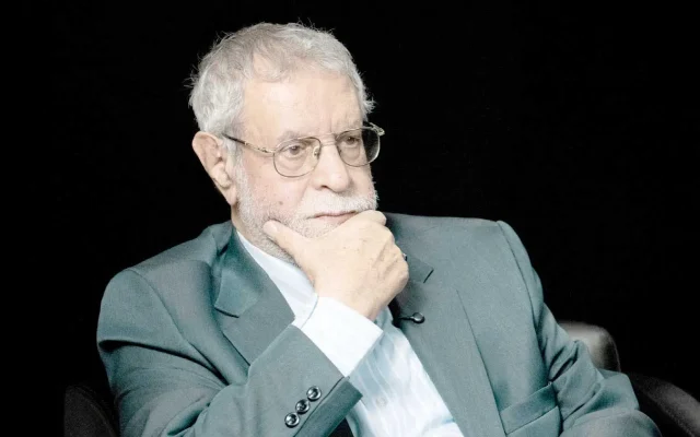 دوقطبی‌سازی با رمز علی‌الطاهر