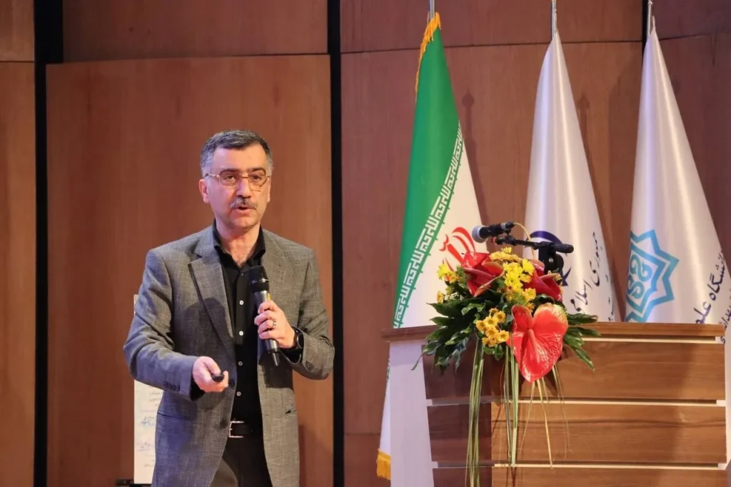 تأکید بر لزوم حفظ «نشاط علمی» در دانشگاهها/ دانشجو برای پیشرفت نیازمند انگیزه است