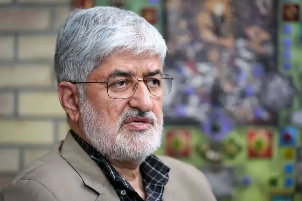 واکنش علی مطهری به پیشنهاد روحانی: همه‌پرسی درباره ادامه جنگ با قانون اساسی سازگار نیست