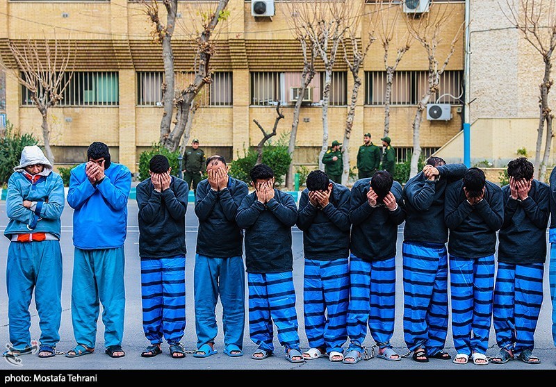 انهدام باند سرقت‌های خشن در محورهای مواصلاتی غرب کشور